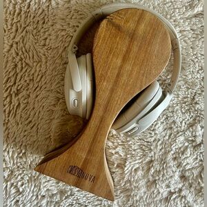 Wooden Headphone Stand